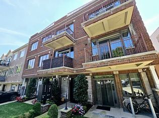 560 19th St APT 3C, Brooklyn, NY 11218