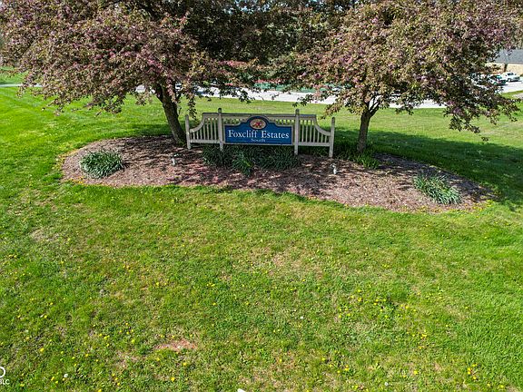 2nd image of 0 N Foxcliff Dr E