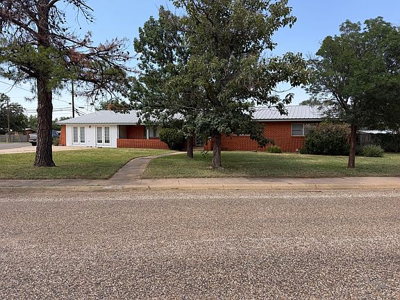 2nd image of 308 N 20th St