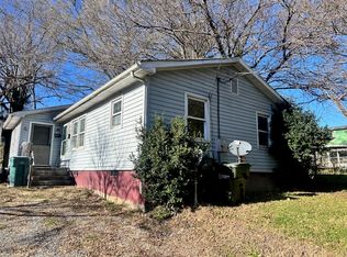 106 S Blacknall St #B, Durham, NC 27703