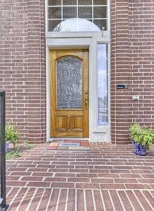 2nd image of 1028 Savanna Ln