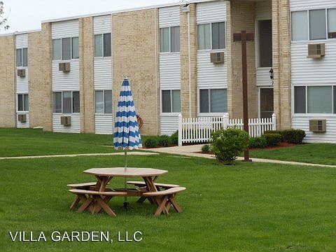 2nd image of 724 N Villa Ave APT 220