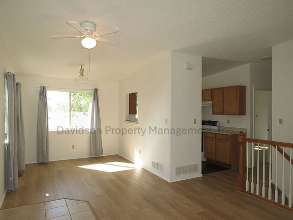 3rd image of 2125 W Platte Ave