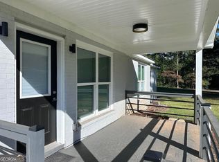 5743 Old Gordon Rd #B-2, Mableton, GA 30126