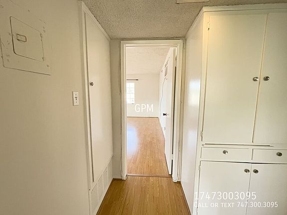 5th image of 909 N Kenilworth Ave APT B