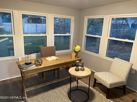 5th image of 4437 Melvin Cir E