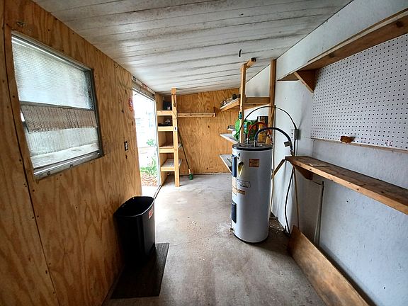 5th image of 3642 Ireland Ave #243