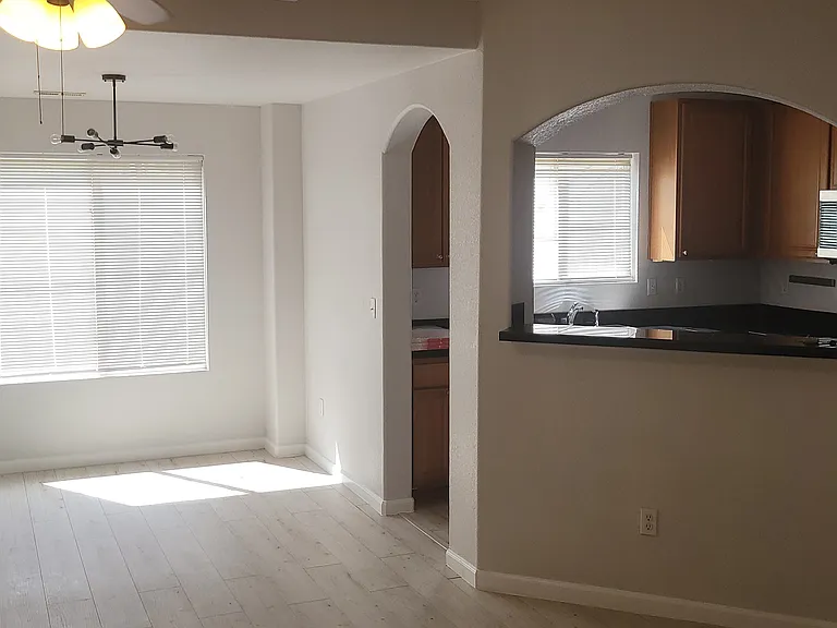 4572 Copeland Loop #103 — Photo 2
