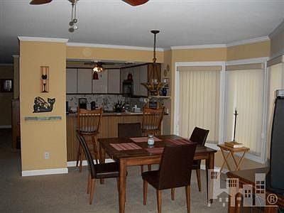 4th image of 900 N Carolina Beach Avenue #A