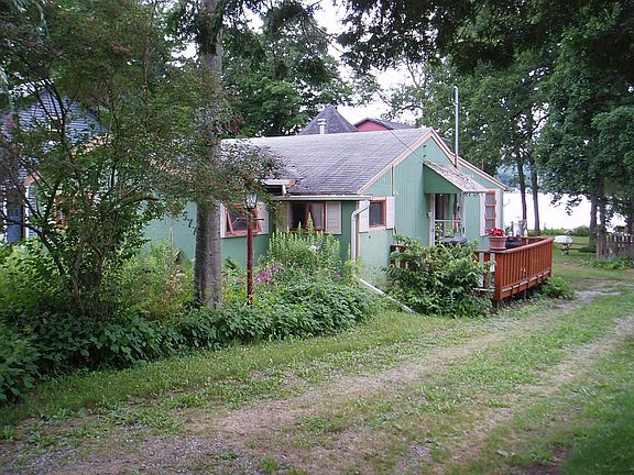 2nd image of 2577 County Highway 22