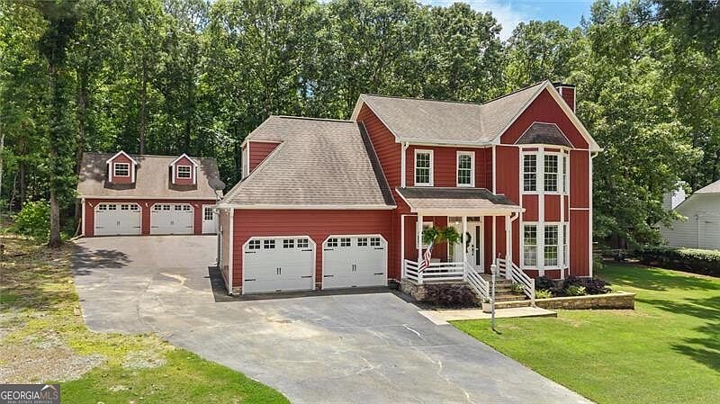 1st image of 135 E Clinton Dr SW