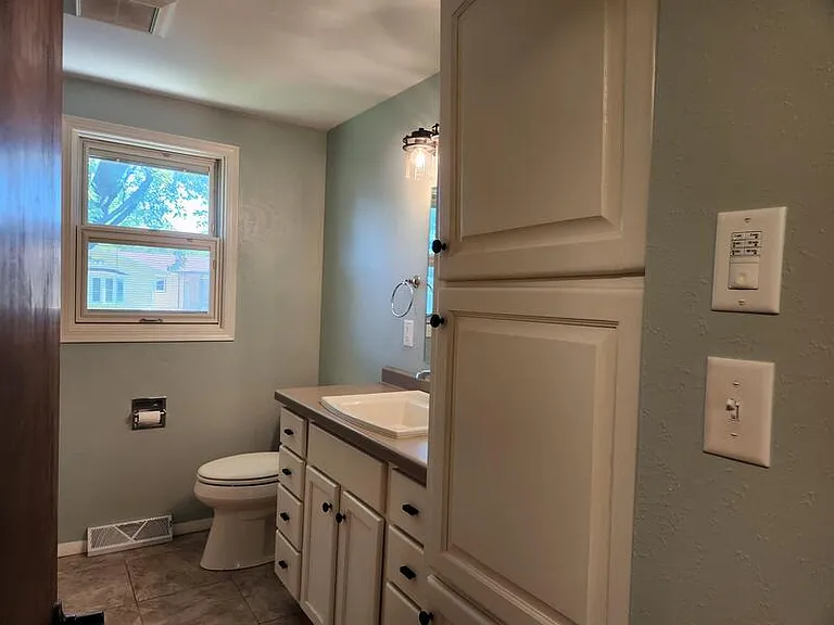 1508 Apache Ave — Photo 12