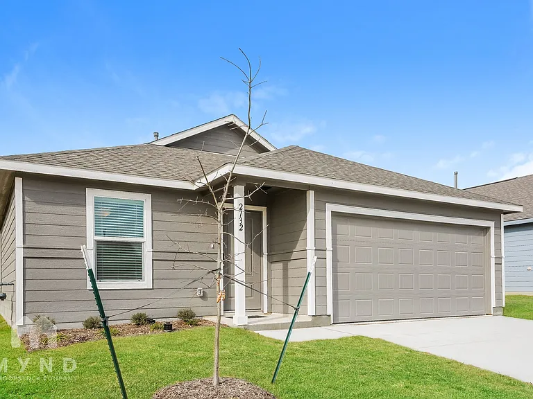 2732 Center Creek Ln — Photo 16
