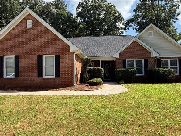 3234 Old Salem Rd SE, Conyers, GA 30013