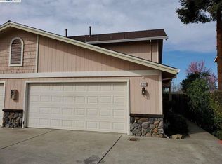 318 Blossom Way APT B, Hayward, CA 94541
