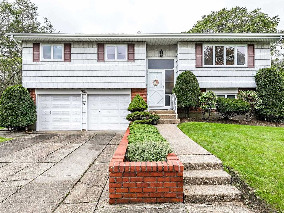 1st image of 4 Kathleen Ln