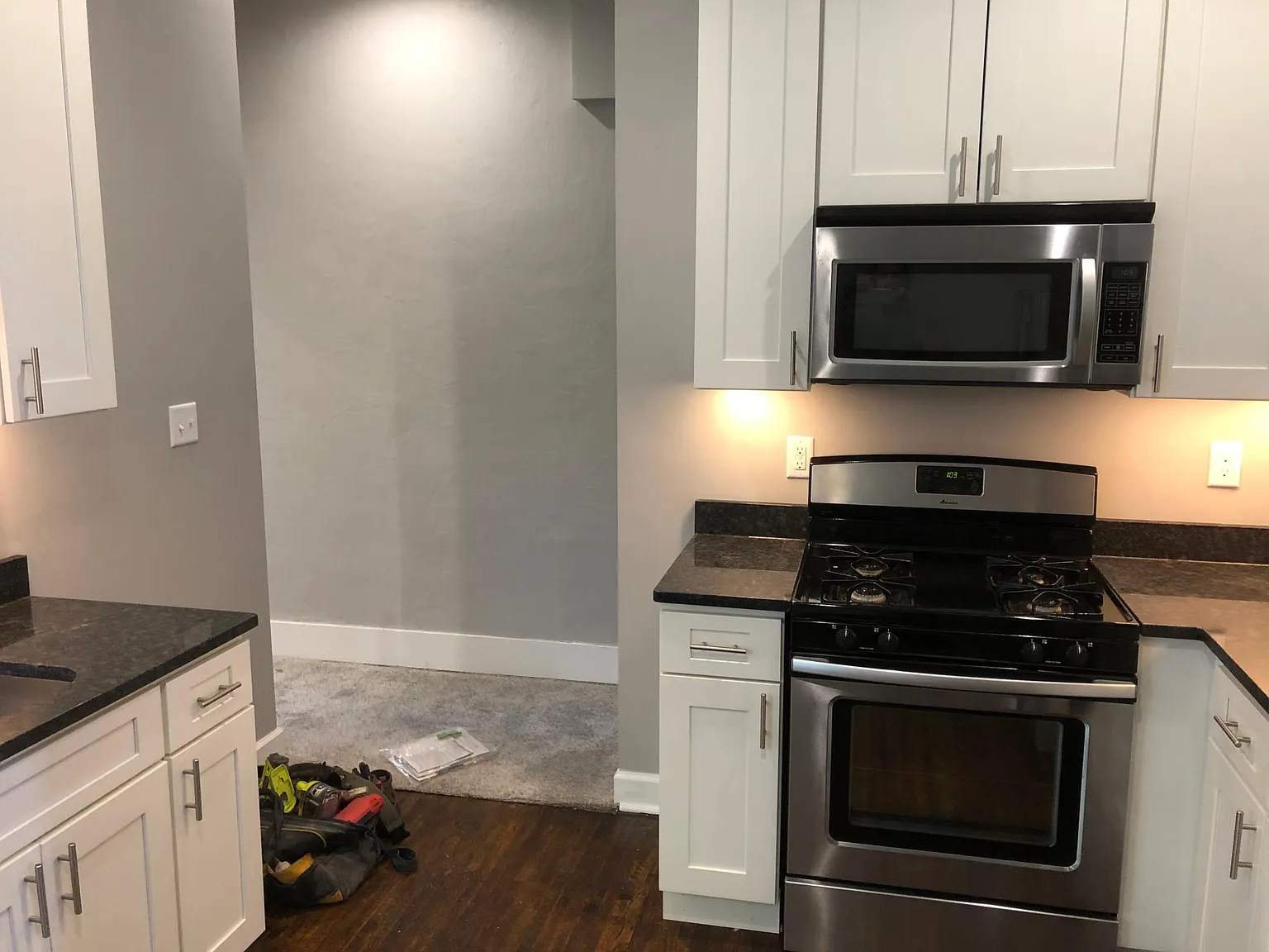 58 Clark Pl — Photo 3