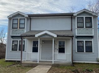 130 Arnold St, Woonsocket, RI 02895