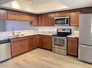2837 E Beck Ln UNIT 3, Phoenix, AZ 85032