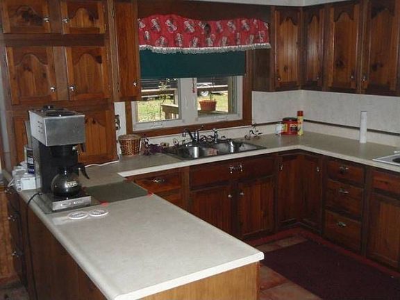 warm and inviting kitchen
