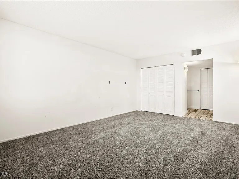 3930 University Center Dr #409 — Photo 14