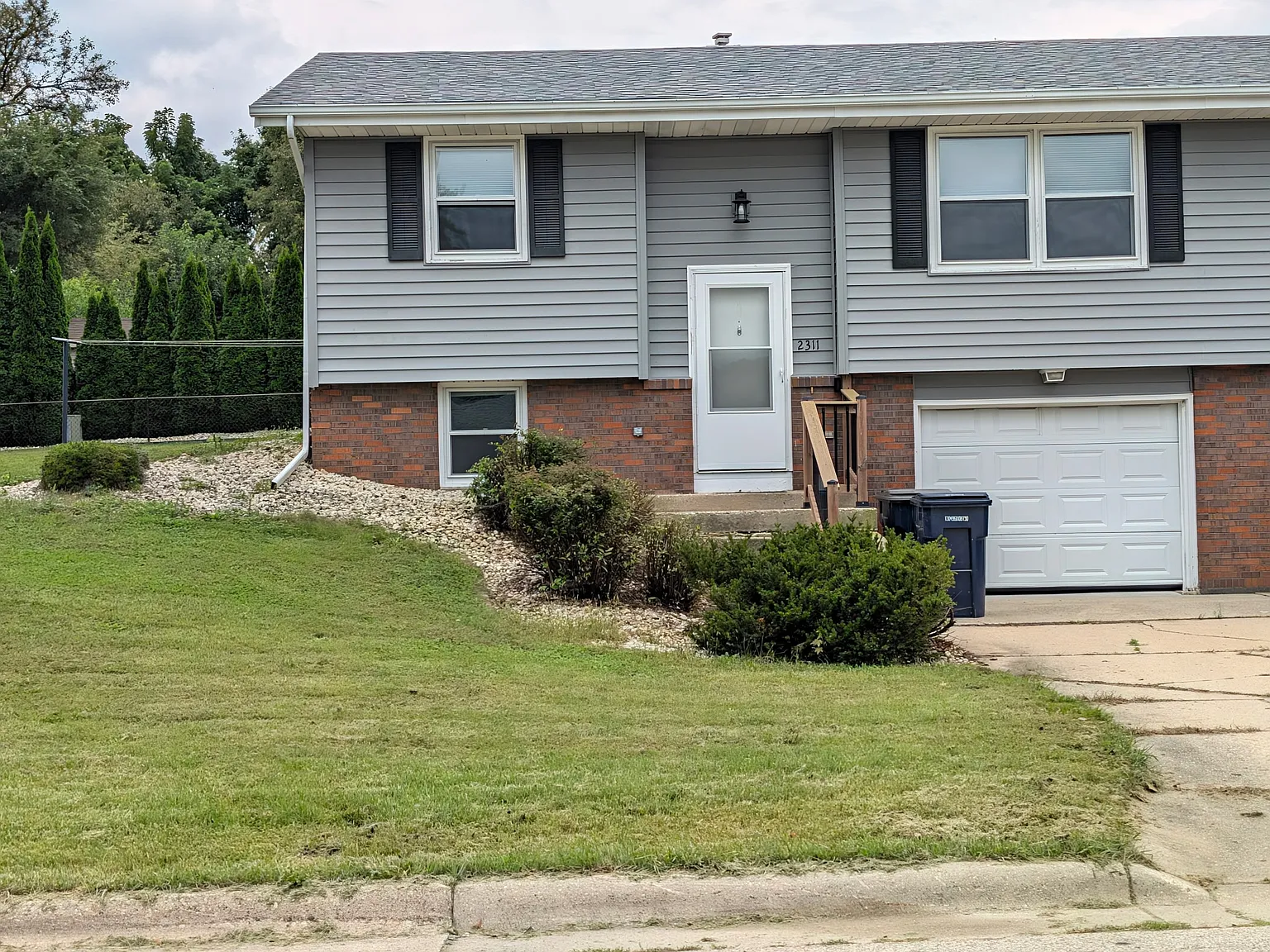 2 bed, 1362 sqft, $1,250 — Photo 2