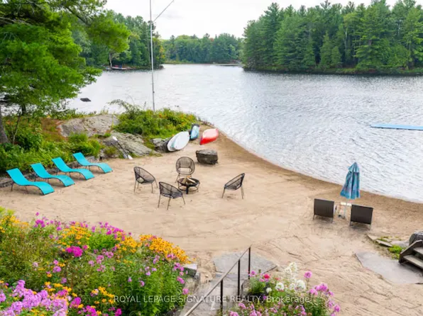 1018 Clearwater Shores Blvd, Muskoka Lakes, ON P0B 1J0