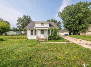 3278 Maplewood St, Monroe, MI 48162