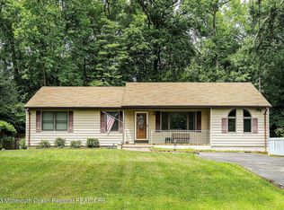 75 Sloop Creek Rd, Bayville, NJ 08721