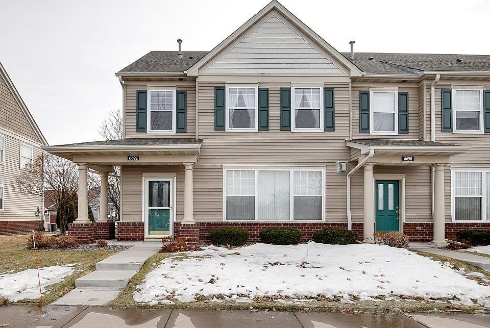 1st image of 6692 W Laketowne Dr