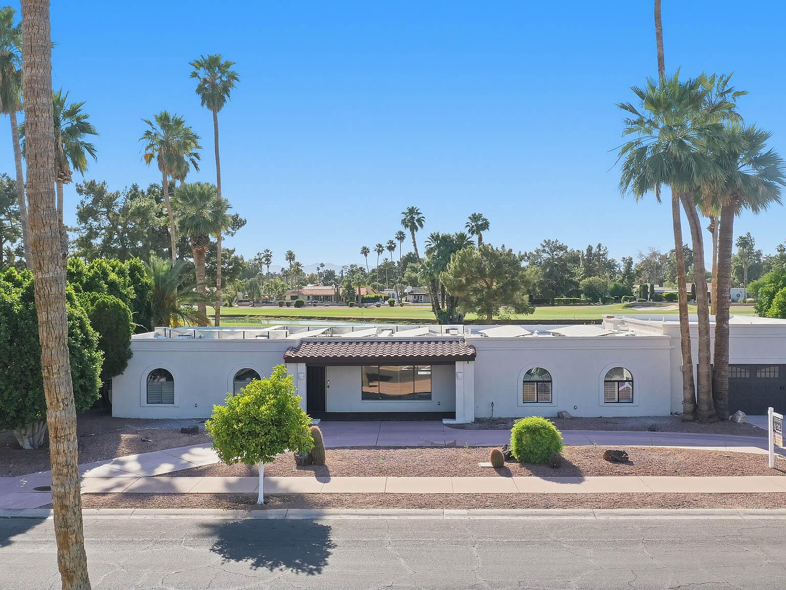 1124 N VILLA NUEVA Drive