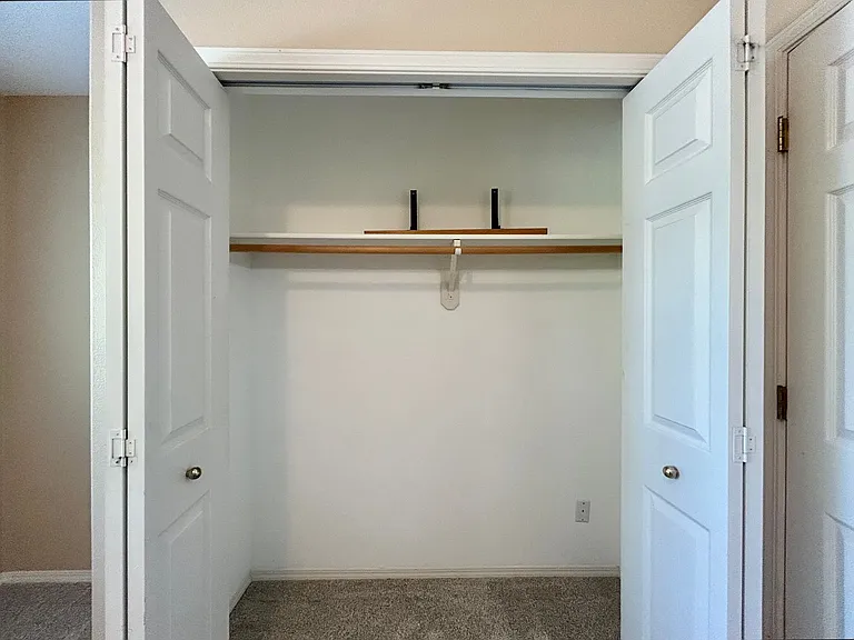 1218 NE Kinney St — Photo 34