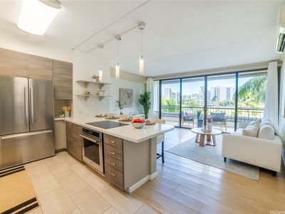 2333 Kapiolani Blvd APT 311, Honolulu, HI, 96826