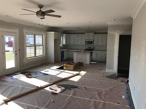 4th image of 8506 Red Deer Ln Unit 21