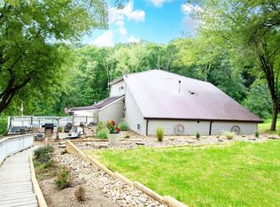 294 Dodds Rd, Butler, PA 16002