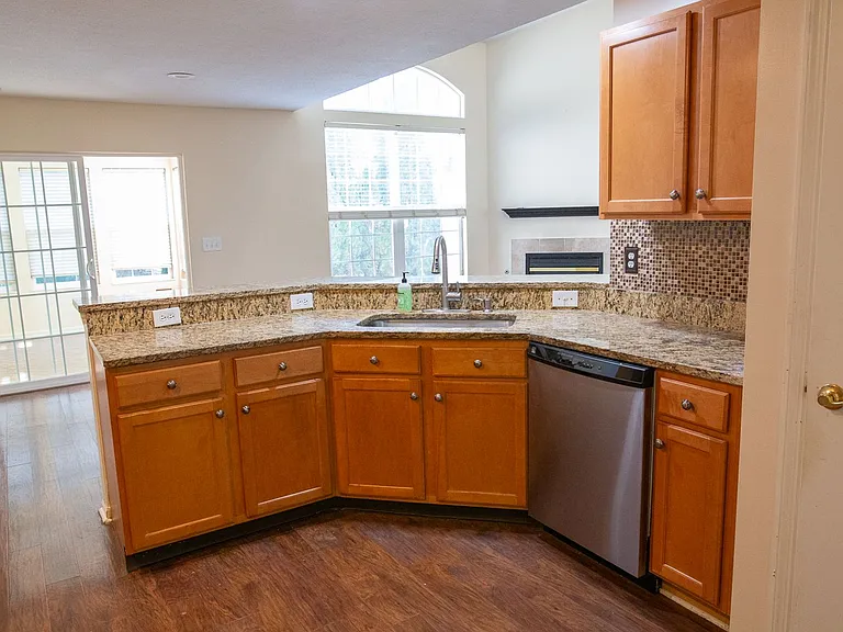 5036 Ivyvine Blvd — Photo 9