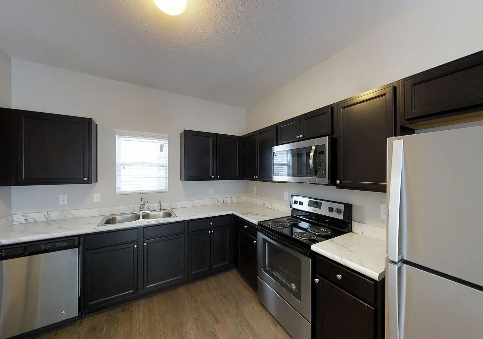 Alkire Woods 7262a — Photo 2