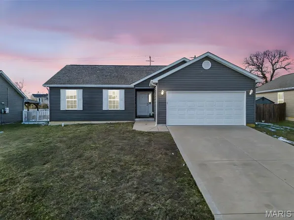 141 Rockford Dr, Troy, MO 63379