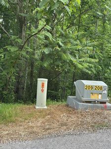 211 & 212 Suncrest Cv, La Follette, TN, 37766