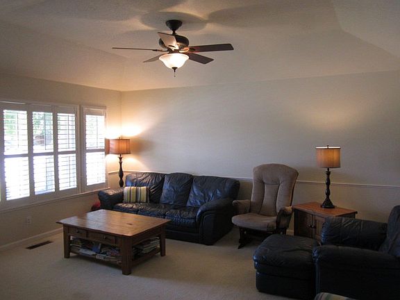 2nd image of 2090 Clearview Dr