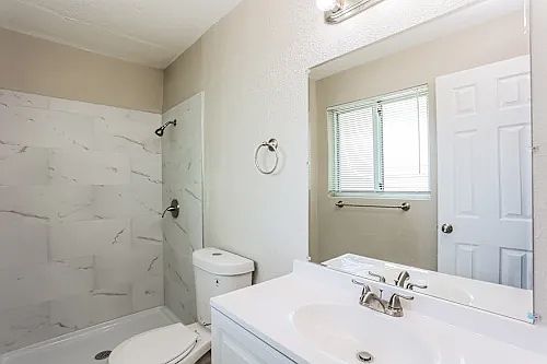 2nd image of 8520 Essex Dr