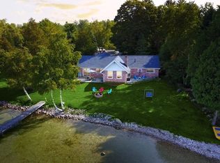 5989 Mullett Lake Woods Shore Dr, Cheboygan, MI 49721