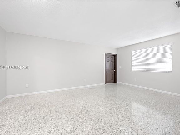 5th image of 3855 SW 87th Pl #0