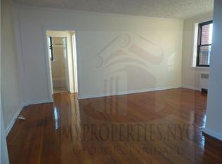 6337 Austin St APT 3F, Rego Park, NY 11374