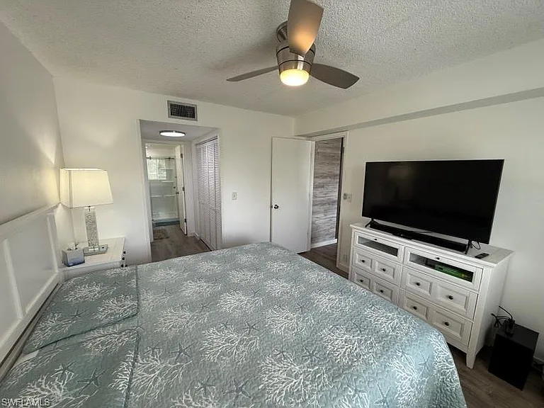 2875 Palm Beach Blvd #206 — Photo 6