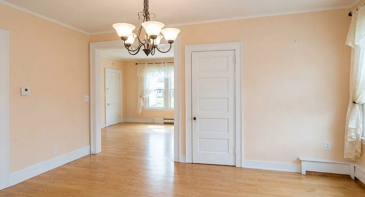 2 bed, 1100 sqft, $1,800 — Photo 2