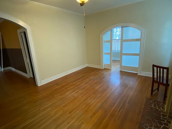 3rd image of 156 College St