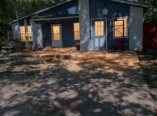 916 E Birch Dr, Gulfport, MS 39503