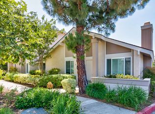 1 Sweet Clover #10, Irvine, CA 92604