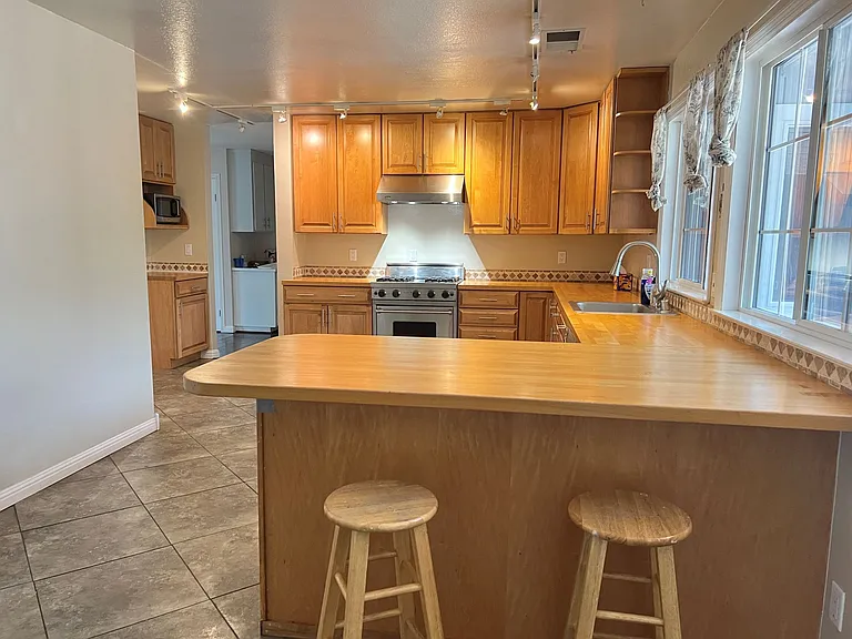 4954 Filament St — Photo 8